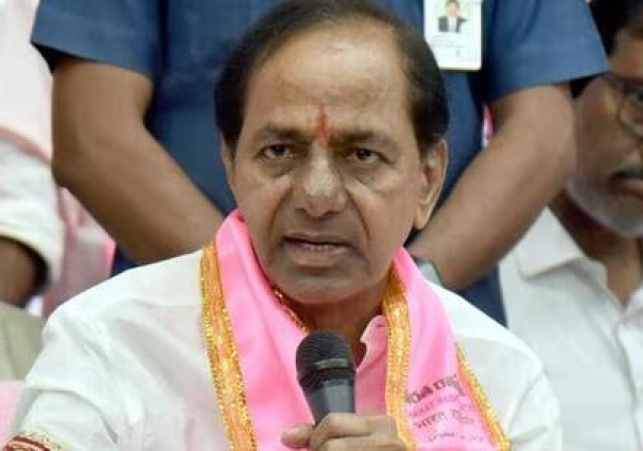 రైతులను ఆదుకోకపోతే ఊరుకునే ప్రసక్తే లేదు - కేసీఆర్‌