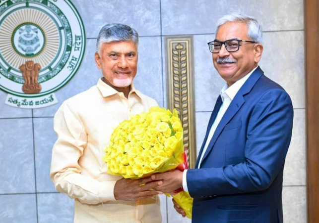 ఏపీలో 70 వేల కోట్లతో చమురు శుద్ధి కర్మాగారం, పెట్రోకెమికల్‌ కారిడర్‌ 