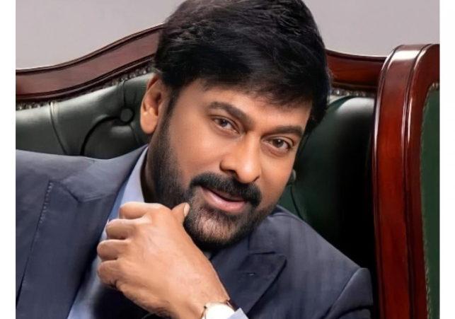 భార్య సురేఖతో కలిసి ఆమెరికా వెళ్లిన చిరంజీవి