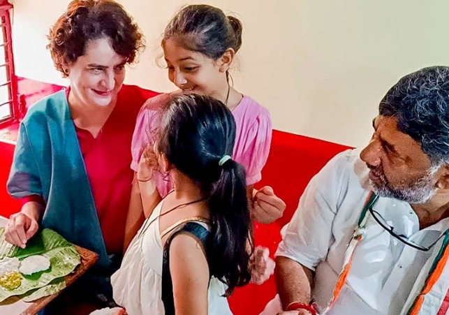 తెలంగాణ కాంగ్రెస్ ను పర్యవేక్షించనున్న ప్రియాంక, డీకే శివకుమార్
