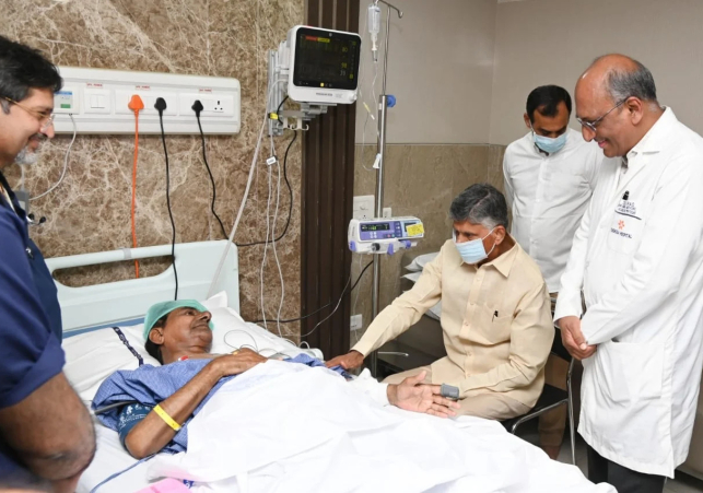 కేసీఆర్‌ తో మాట్లాడాలనిపించి వచ్చాను- చంద్రబాబు 