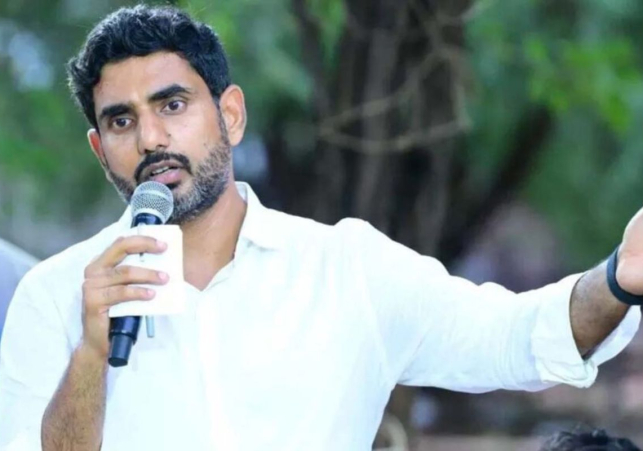 ఇడుపులపాయ ట్రిపుల్‌ ఐటీలో గంజాయి కలకలం