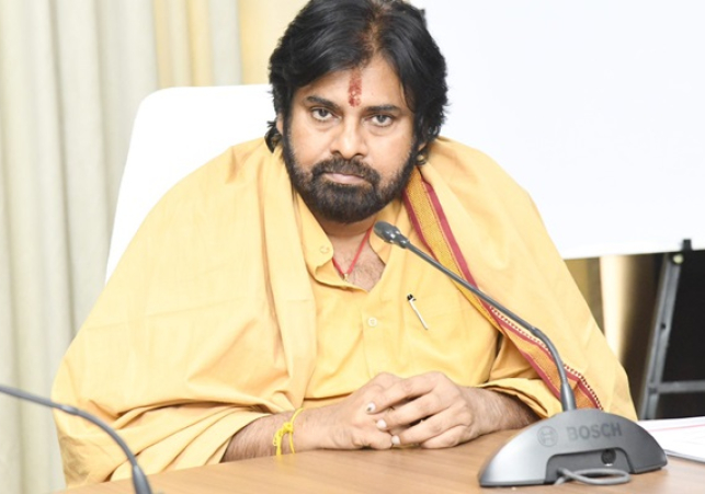 పిఠాపురంలో 3 ఎకరాల భూమి కొన్న పవన్‌ కల్యాణ్‌