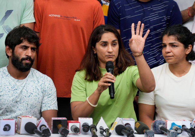 సమస్యలు పరిష్కారమైనప్పుడే ఆసియా క్రీడల్లో పాల్గొంటాను- సాక్షి మాలిక్